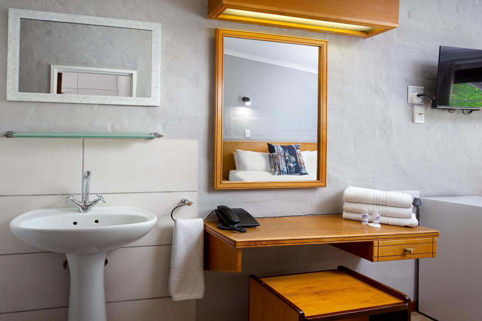 Merino Inn Hotel โคลส์เบิร์ก ภายนอก รูปภาพ